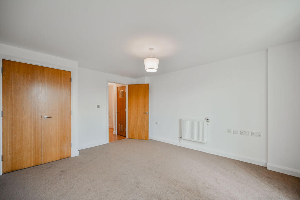Apartment in London - View 4
