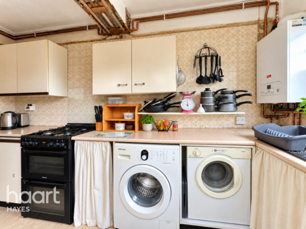 House in Southall - View 5