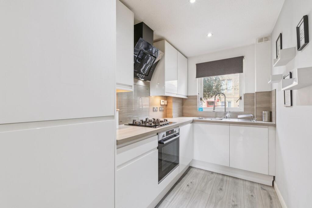 Apartment in Glasgow - View 4