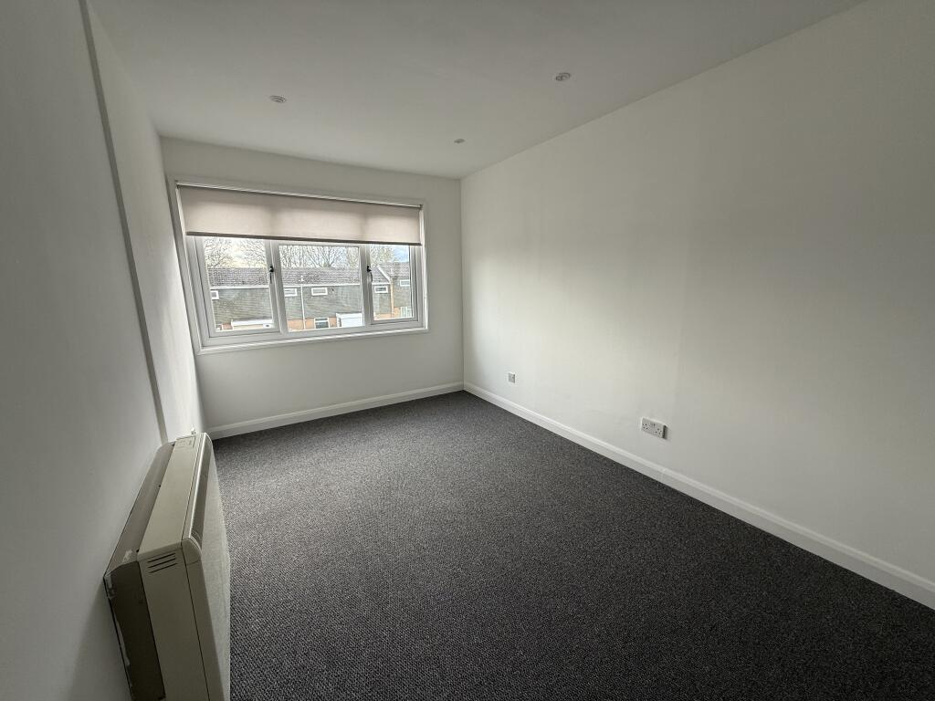 Additional image 6 of Honeybourne, B77