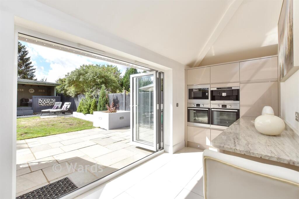 House in Rochester - View 4