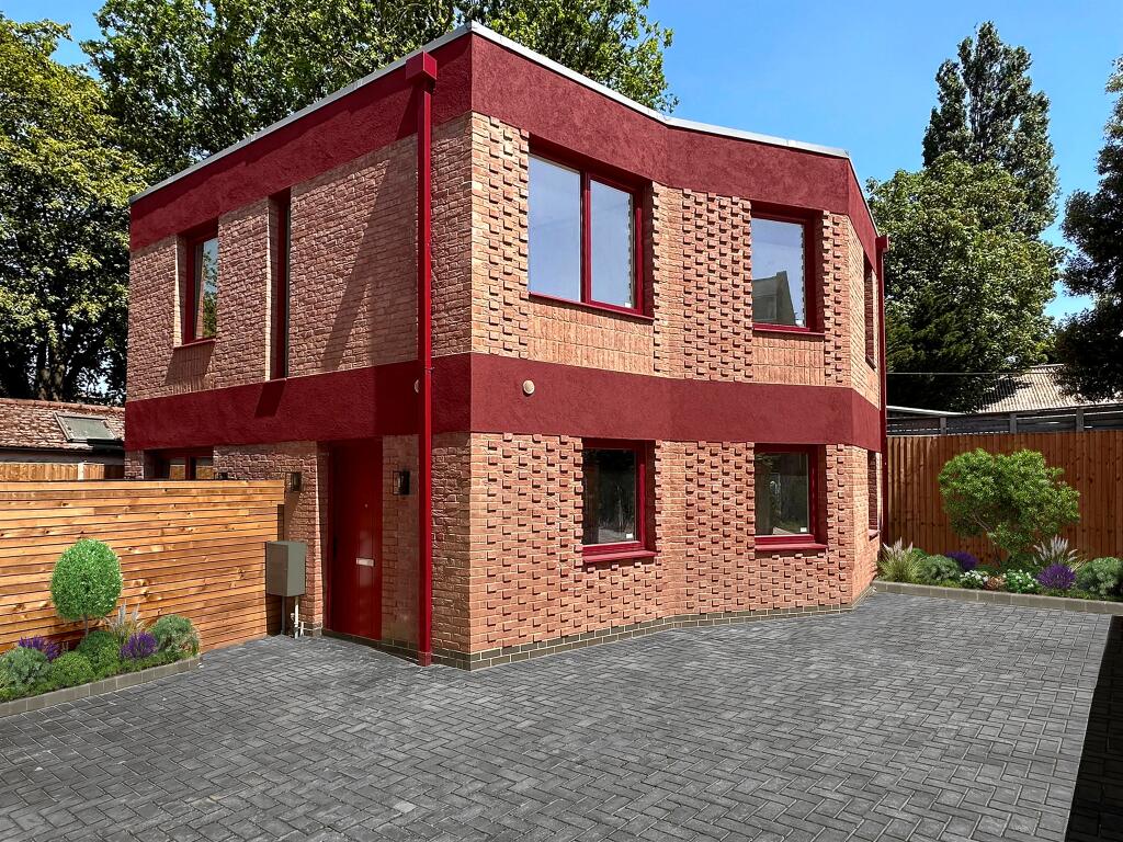 Main image of property: Oak Mews, Fortis Green, London, N2
