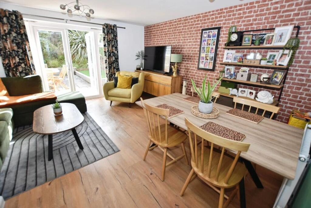 House in Teignbridge, Haccombe with Combe - More