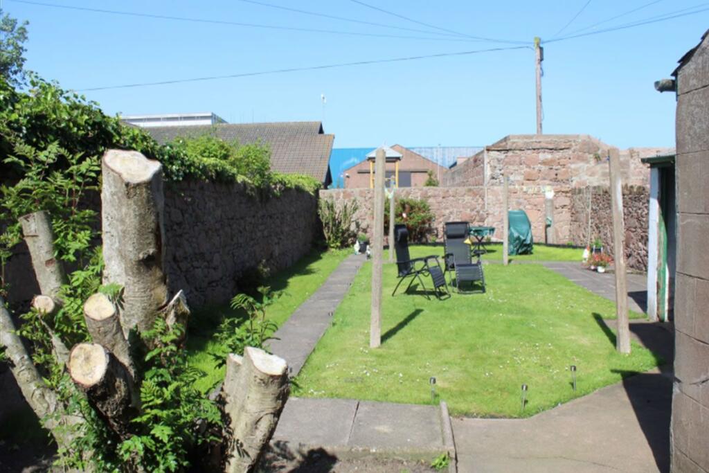 Apartment in Peterhead, Aberdeenshire - More