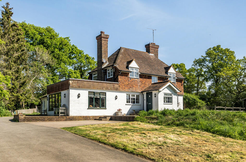 Main image of property: Battle Road, Robertsbridge