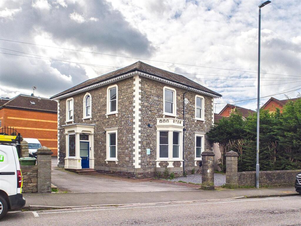 Main image of property: High Street, Staple Hill, Bristol