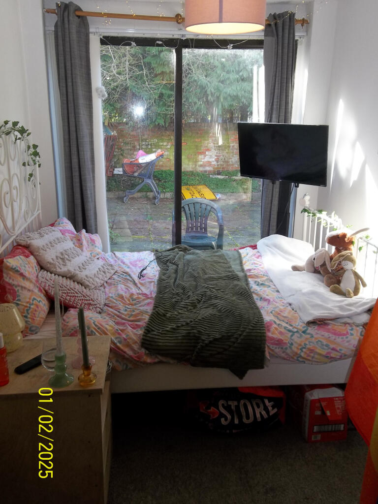 4 bedroom terraced house for rent