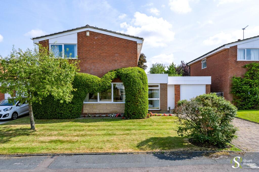 Main image of property: Lindop Close, Knutsford, WA16