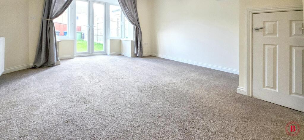Thompson Avenue, Tamworth, B77 - View 2
