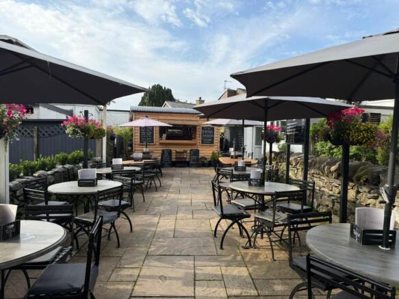 Outdoor Area.jpg