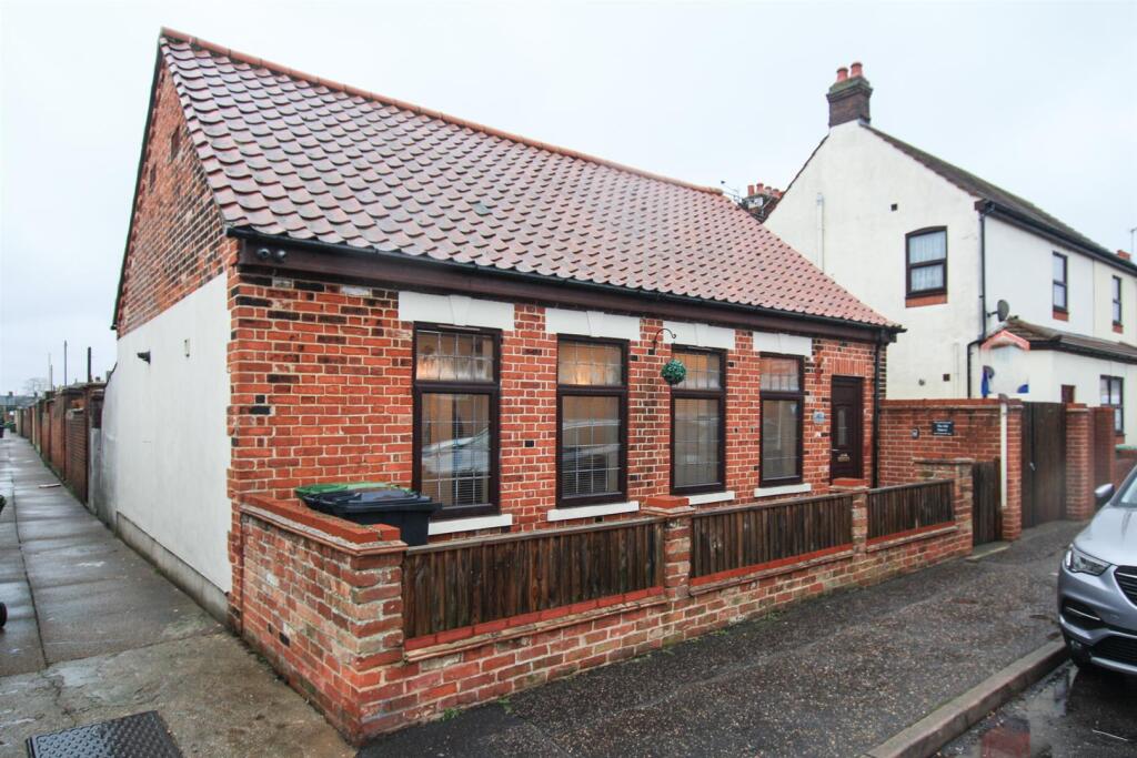 Main image of property: Palgrave Road, Great Yarmouth