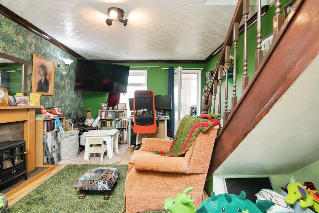 Additional image 14 of Arundel Drive, OLDBURY, West Midlands, B69