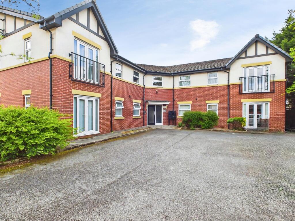Main image of property: Wigan Road, Ashton-In-Makerfield, WN4