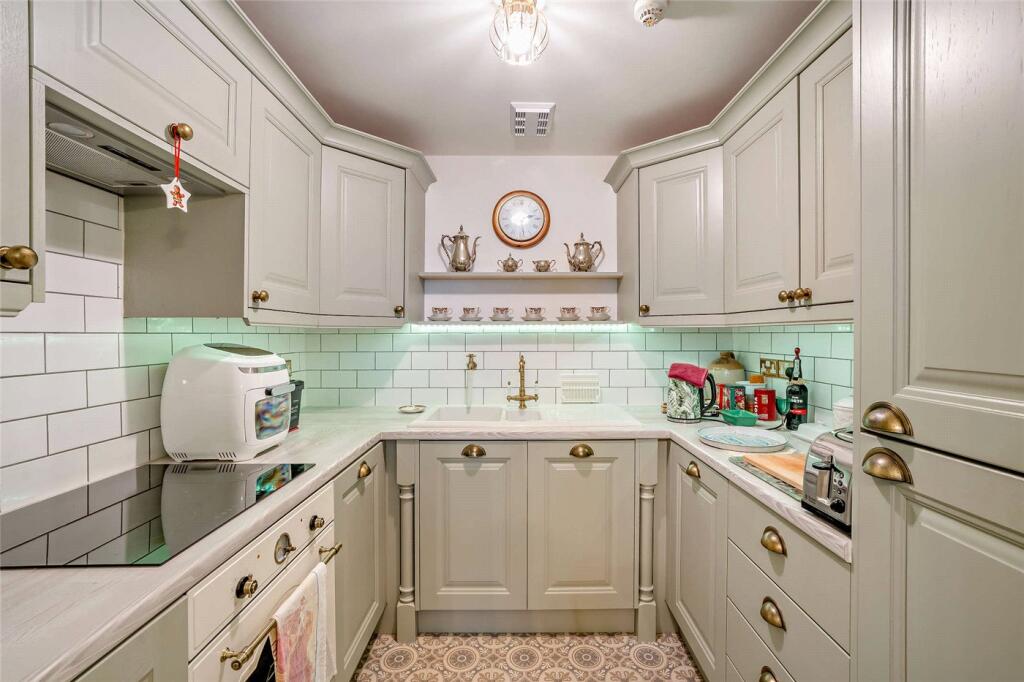 Additional image 4 of Flat 5, 33 Great Pulteney Street, Bath, Somerset, BA2