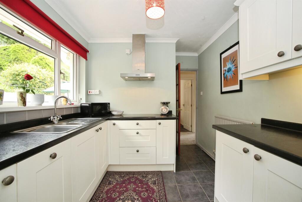 House in Caerphilly, Bedwas, Trethomas and Machen - View 6