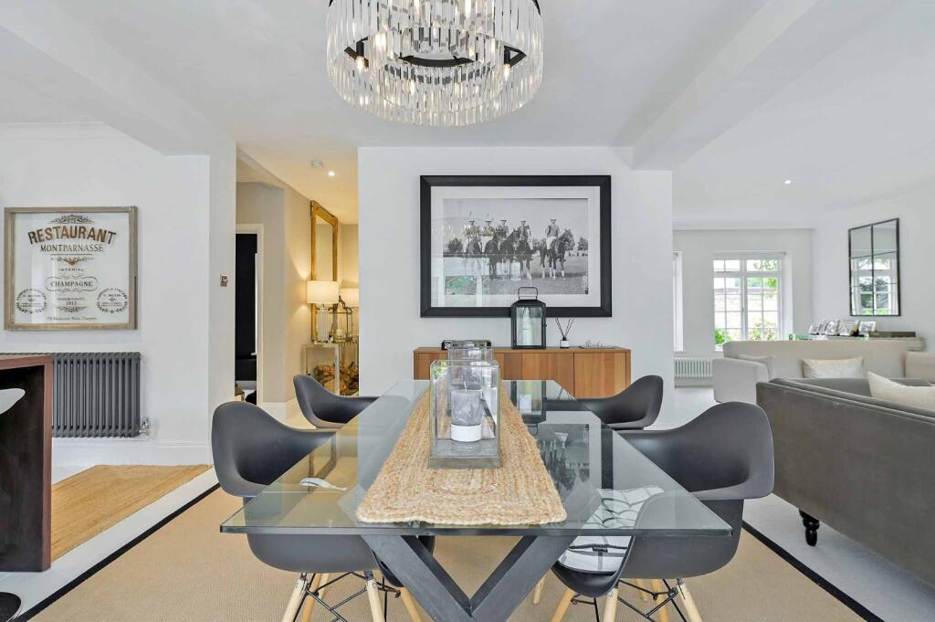 House in Slough, Windsor and Maidenhead - View 3