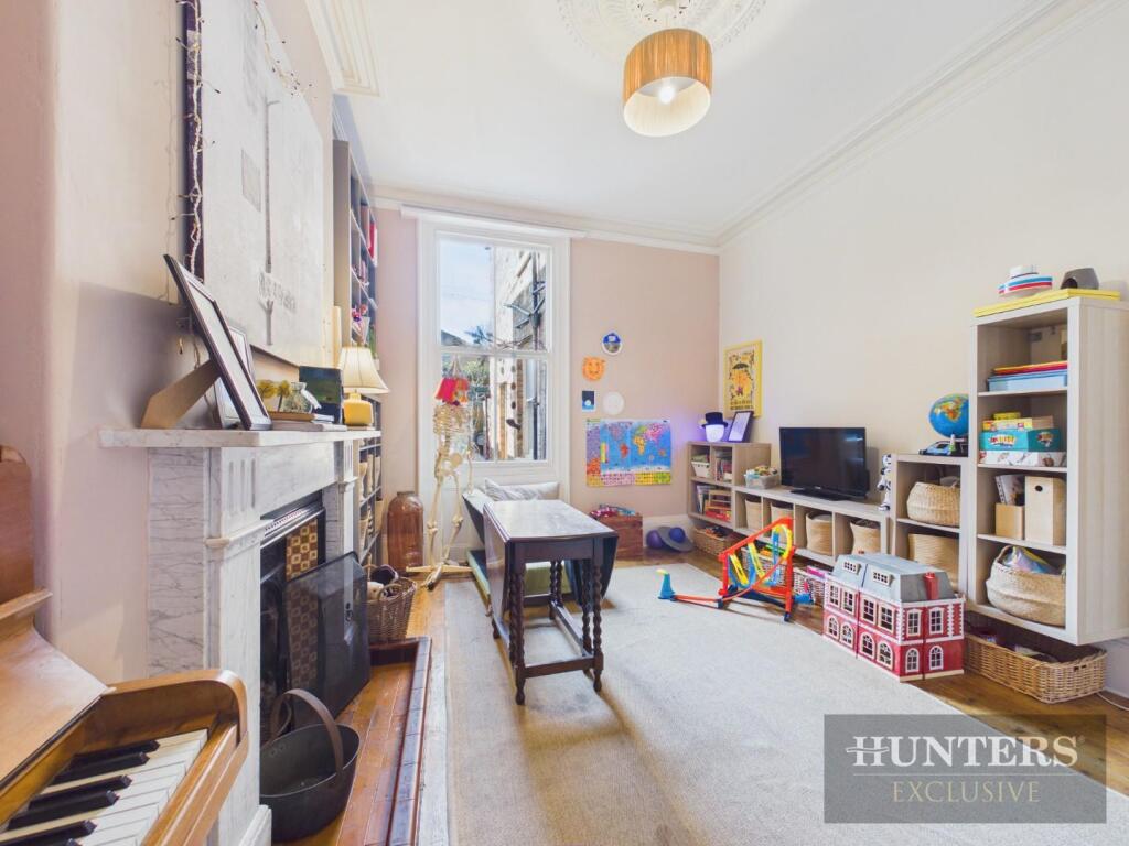 House in Scarborough, North Yorkshire - View 4