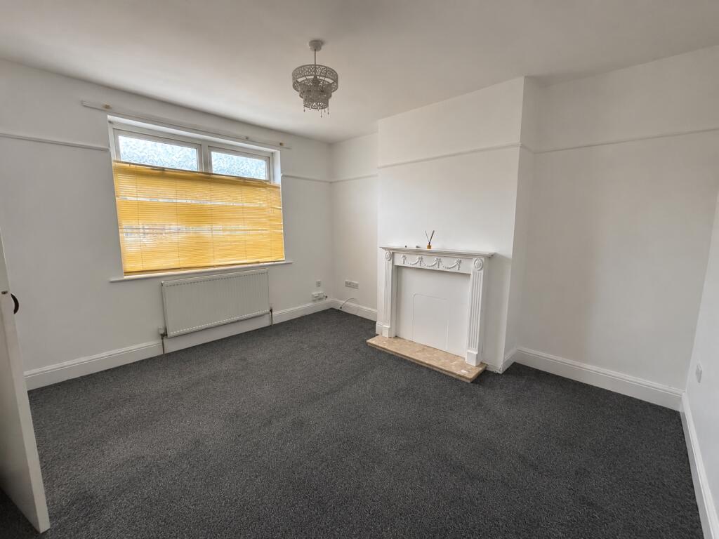 Dovesdale Road, Bankfoot, Bradford, BD5 photo 2