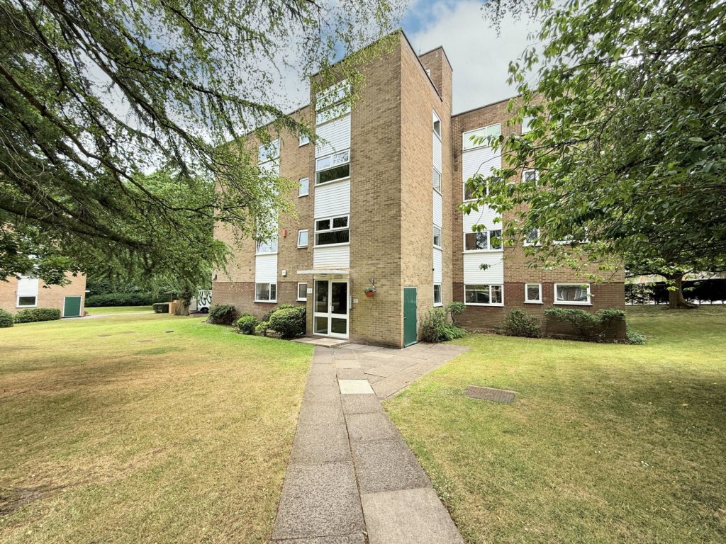 Main image of property: Mallards Reach, Solihull