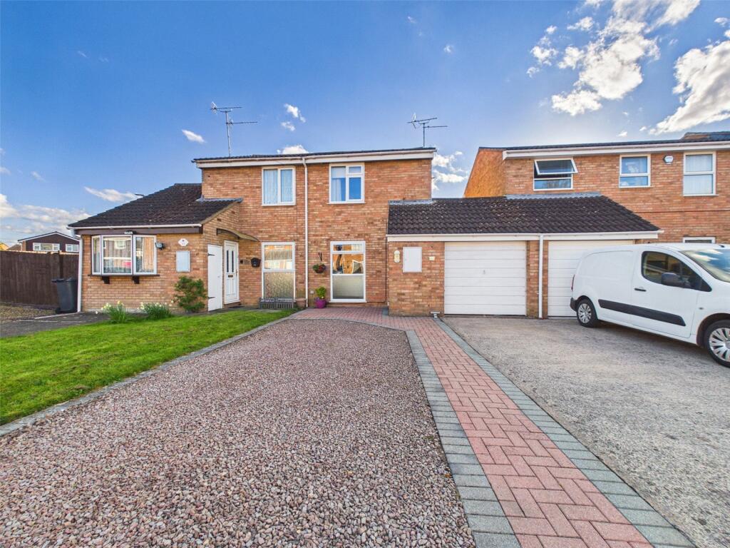 Main image of property: Church Drive, Quedgeley, Gloucester, Gloucestershire, GL2