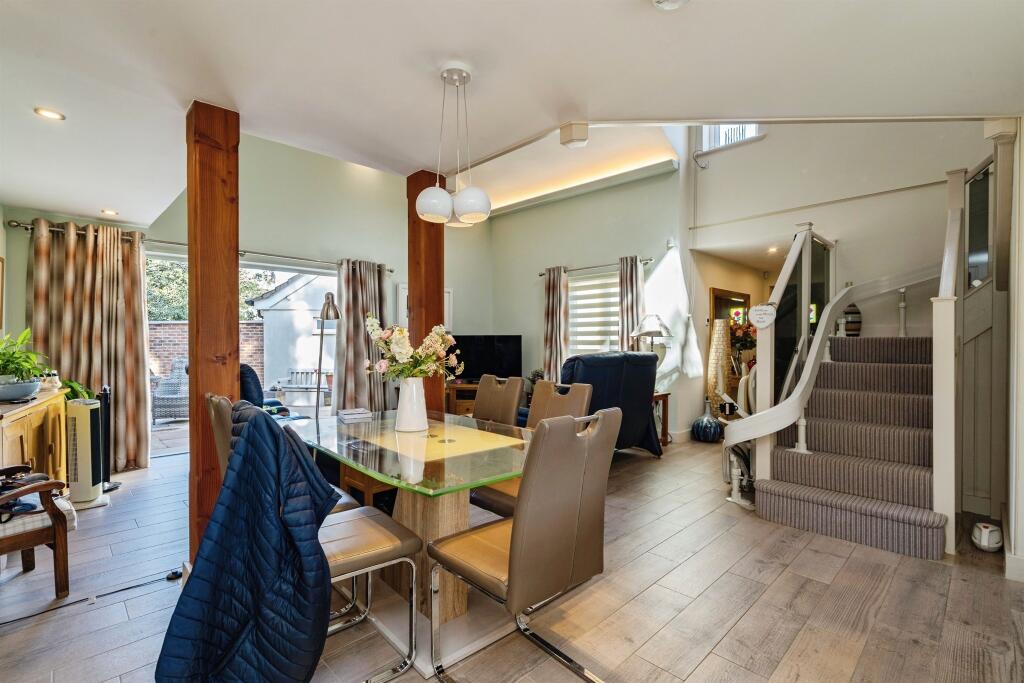 House in Ipswich - View 5