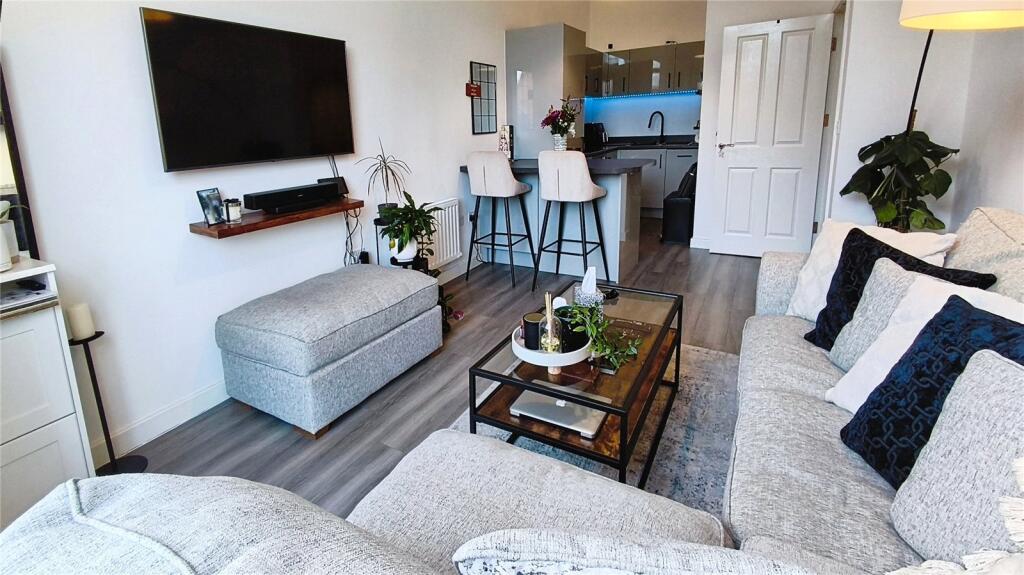 Additional image 5 of New House Farm Drive, Northfield, Birmingham