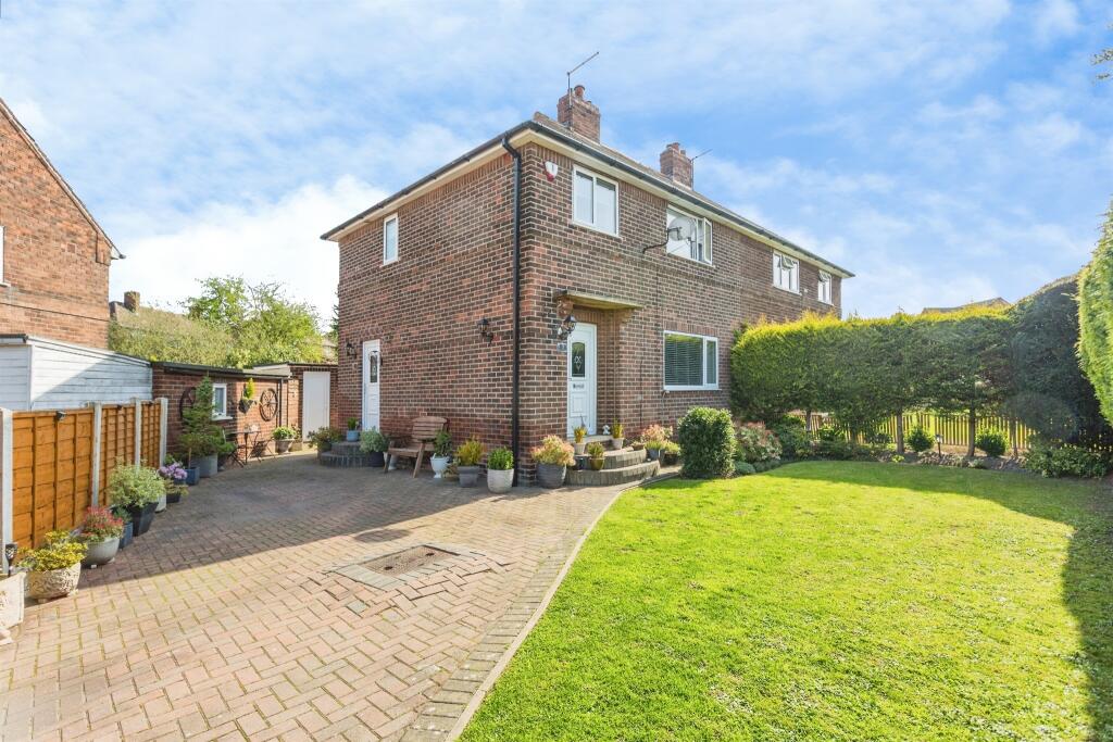 Main image of property: Thorntree Avenue, Crofton, Wakefield