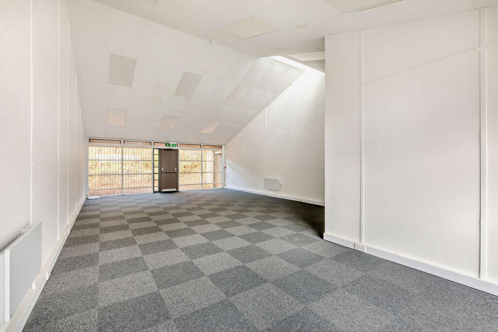 8578619-interior05-800.jpg