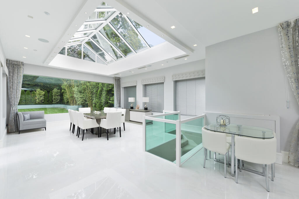 Coombe Park, Kingston, Surrey, KT2 - View 4