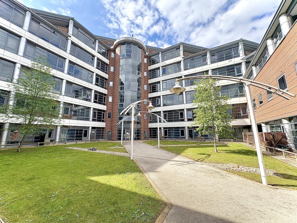 The Landmark, Waterfront West, Brierley Hill, DY5 1 LZ photo 2
