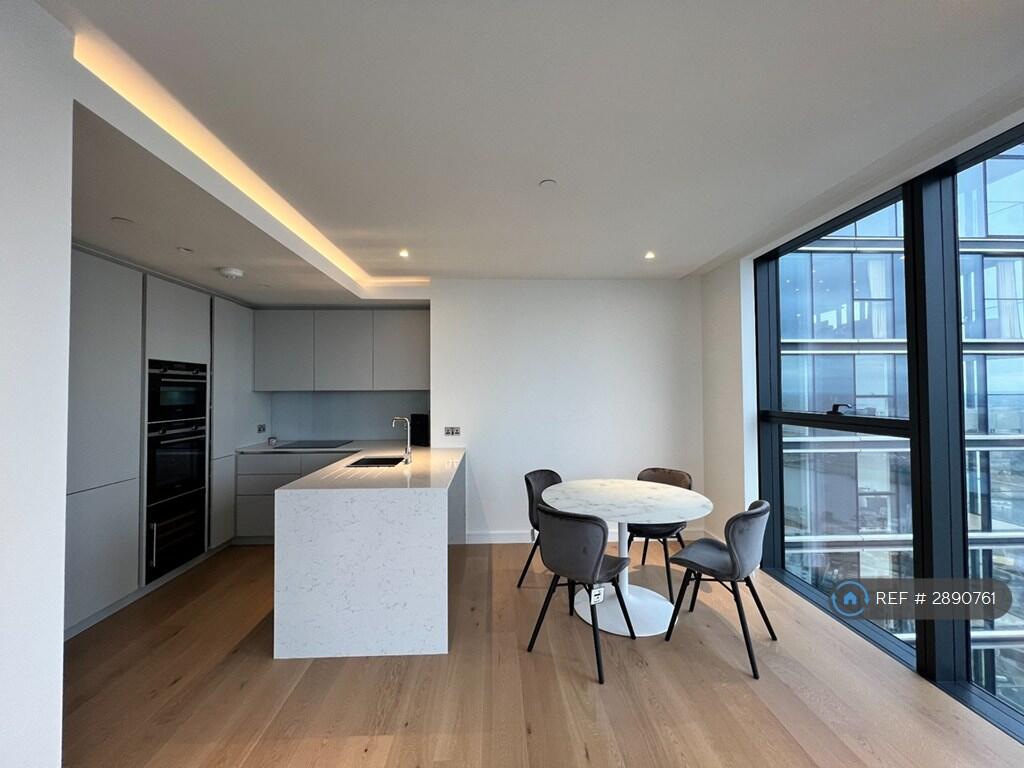 2 bedroom semi-detached house for rent