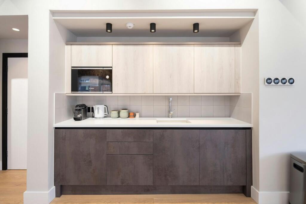 Kitchenette