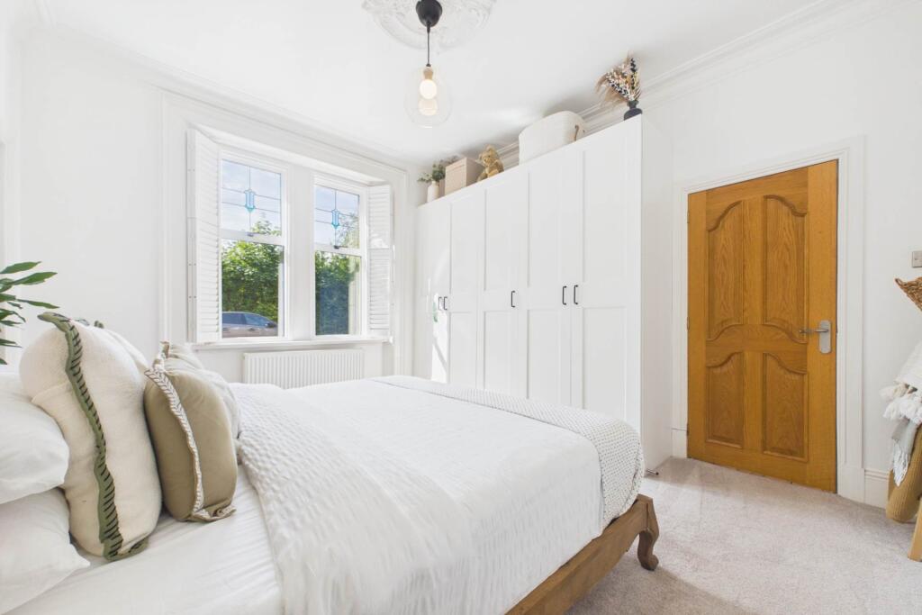 House in Airdrie, North Lanarkshire - View 5