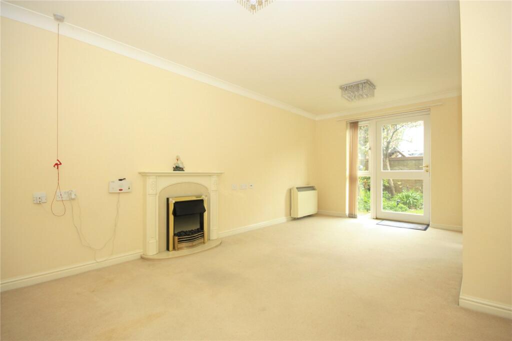 Springwell, Havant, Hampshire, PO9 - View 2