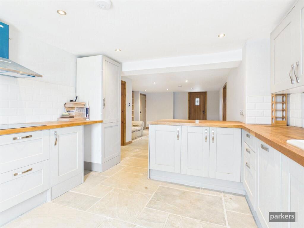 House in West Oxfordshire, South Leigh - View 3