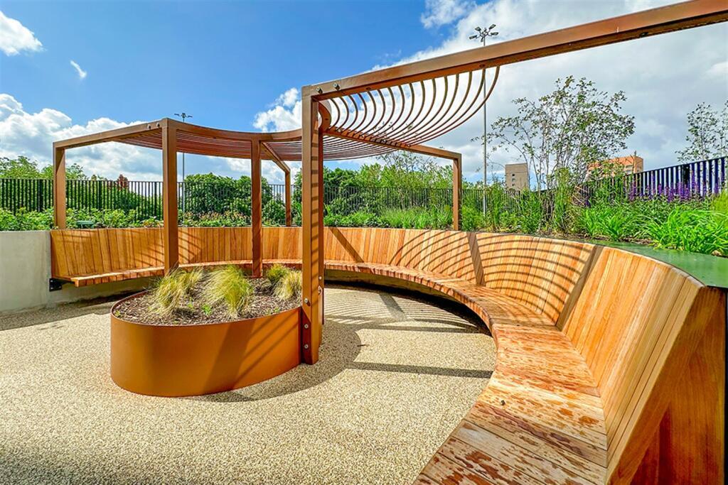 Property photo 8