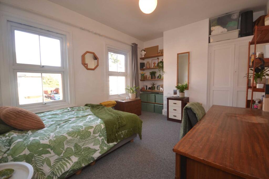 House in Reading - View 5