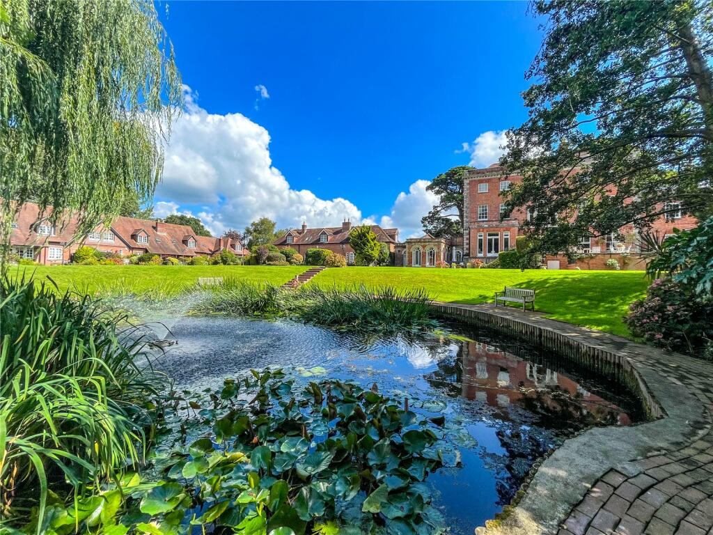 Salisbury Road, Burton, Christchurch, Dorset, BH23 photo 2