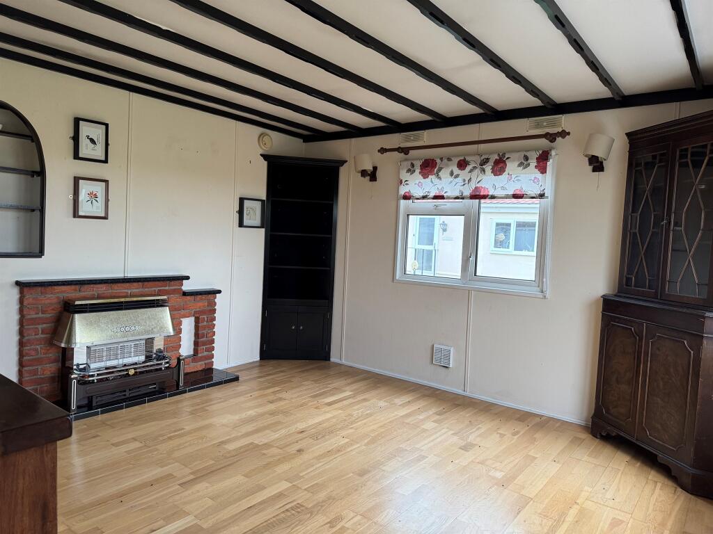 Rowan Way, Allington, Grantham photo 3