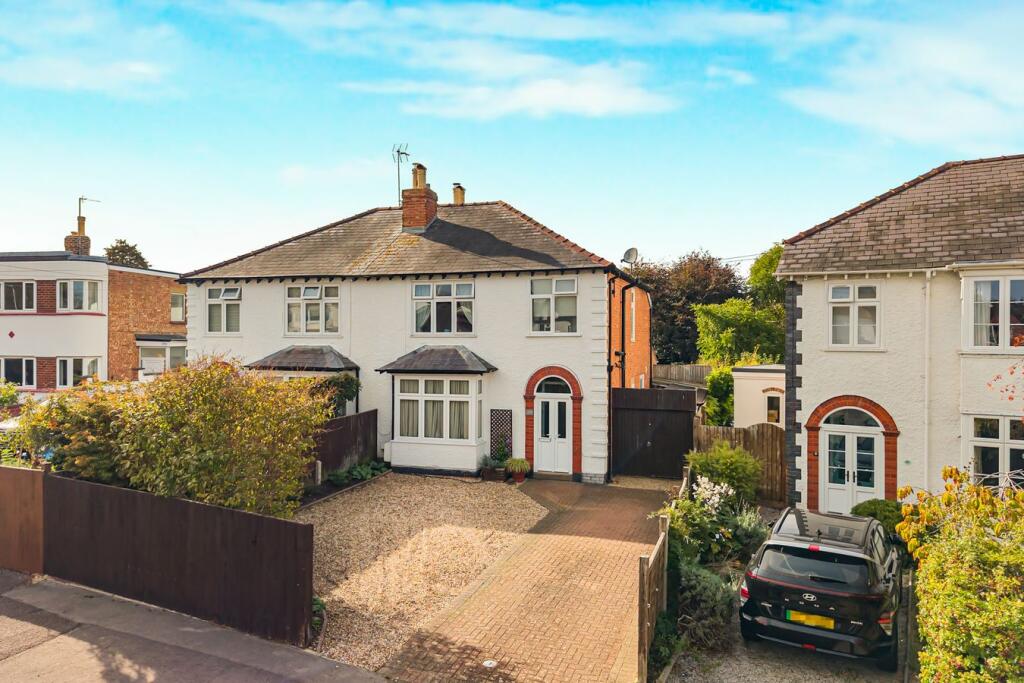 Main image of property: Old Bath Road, Leckhampton, Cheltenham, GL53