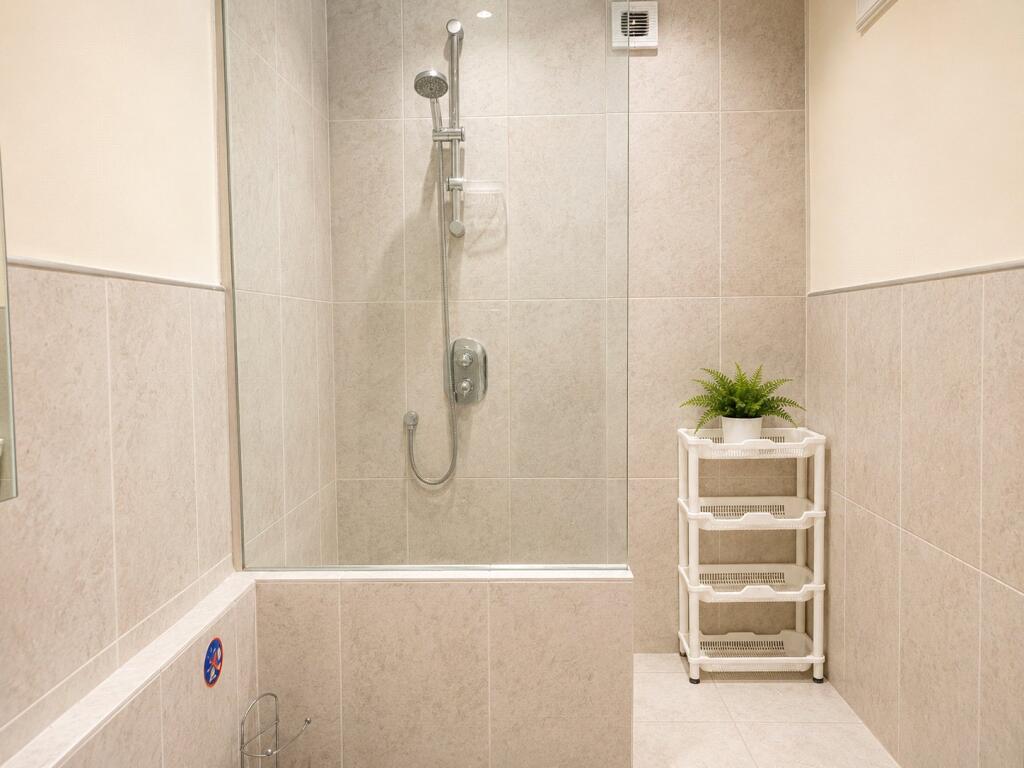 Apartment in London, City of Westminster - View 5