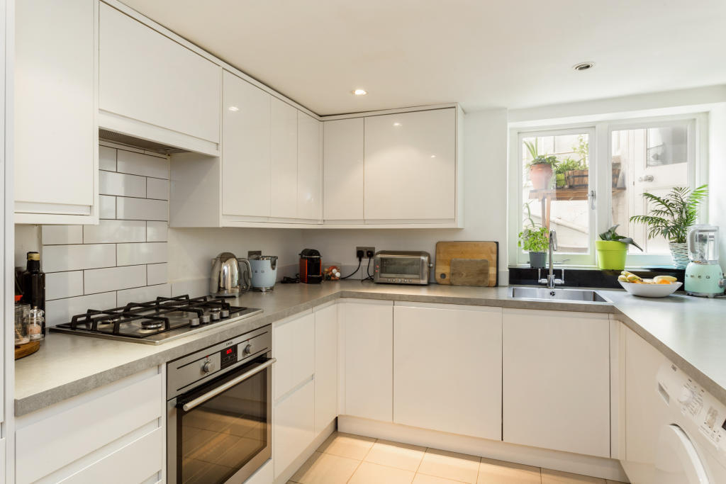 House in London - View 5