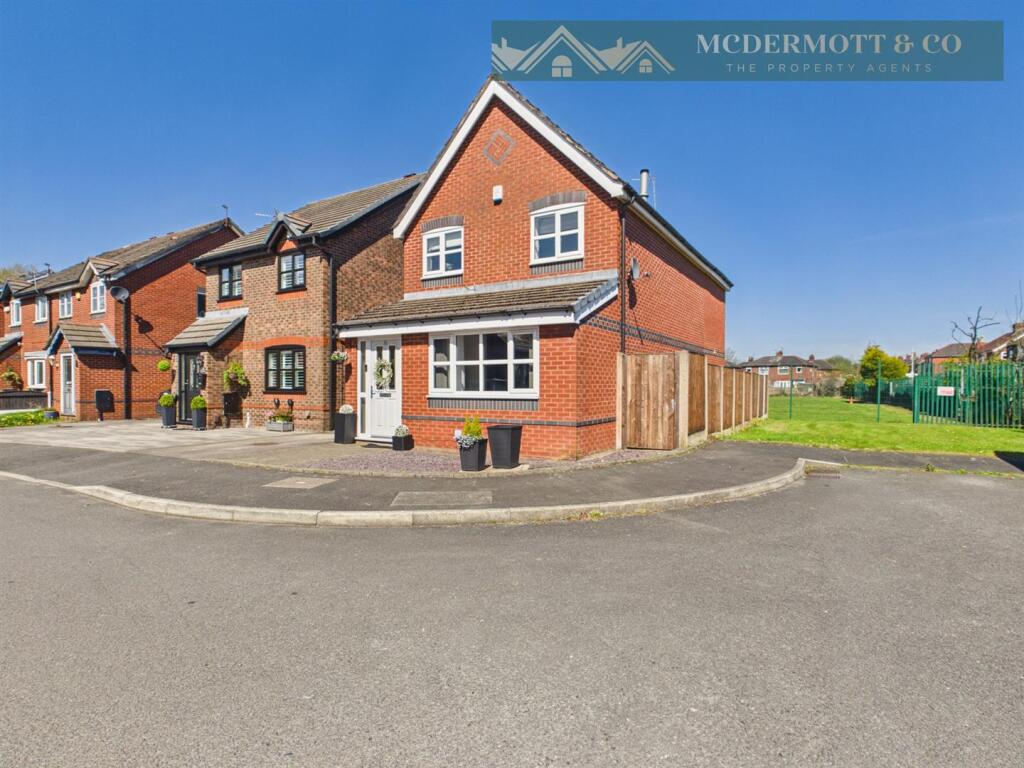 Main image of property: Ravenoak Drive, Failsworth