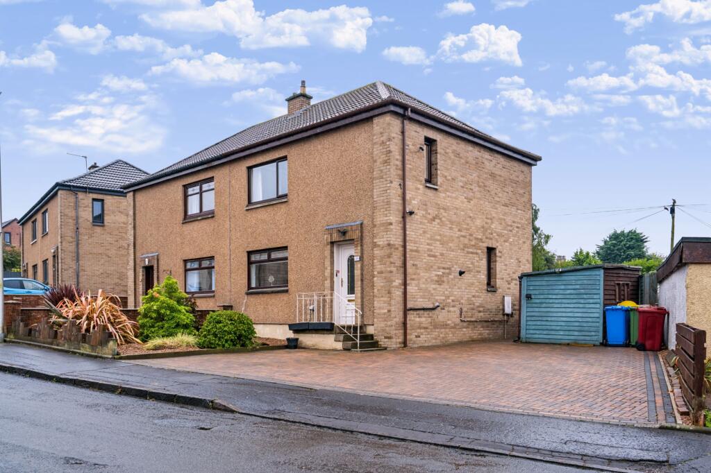 House in Falkirk