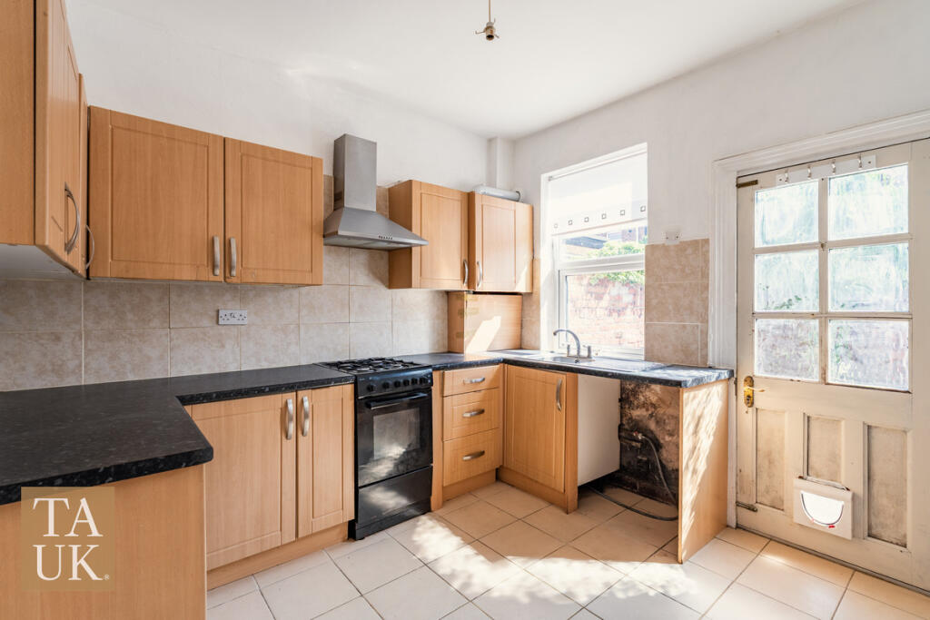House in West Kirby, Grange - View 4