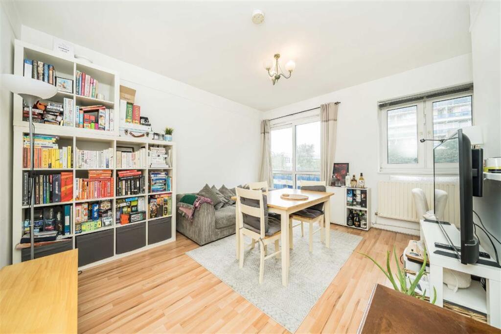 Apartment in London - View 2