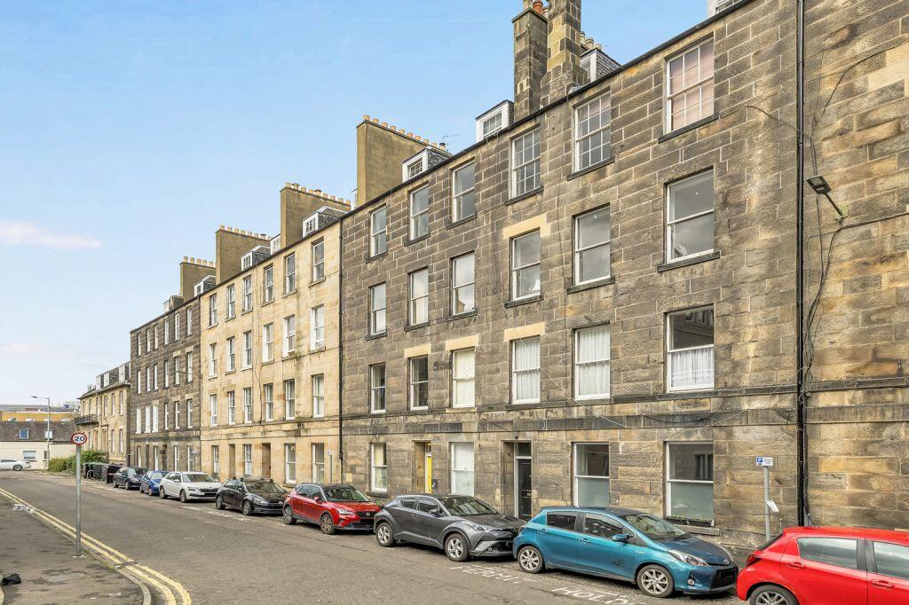 Main image of property: Flat 1, 30, Kirk Street, EDINBURGH, EH6 5EZ