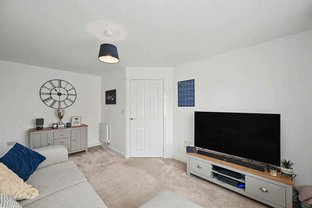 House in Rugby, Clifton-upon-Dunsmore - View 5