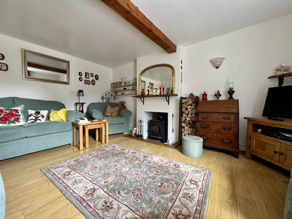 The Square - Woolavington photo 2