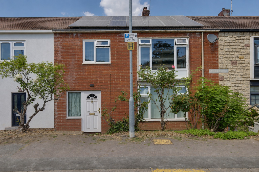 Main image of property: Takely Ride, Kingswood, SS16